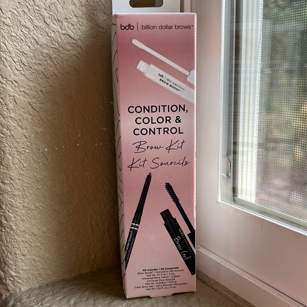 New, unopened bdb brow kit
